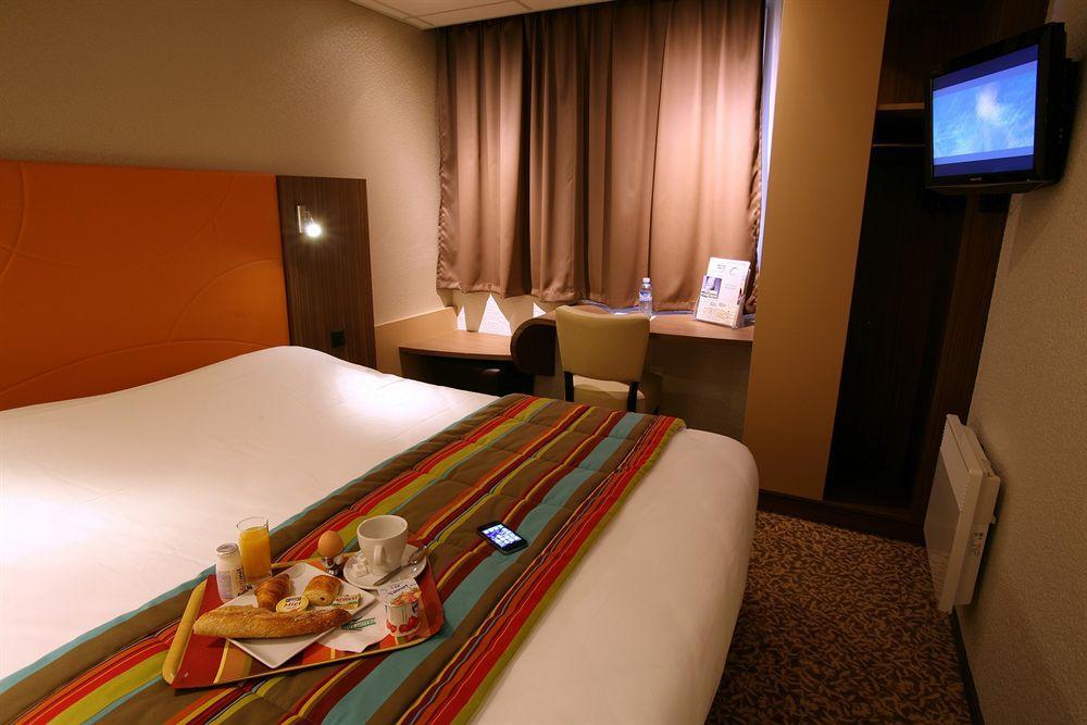 Brit Hotel Le Kerann Nantes St Herblain - Zac De La Lorie Saint-Herblain Oda fotoğraf