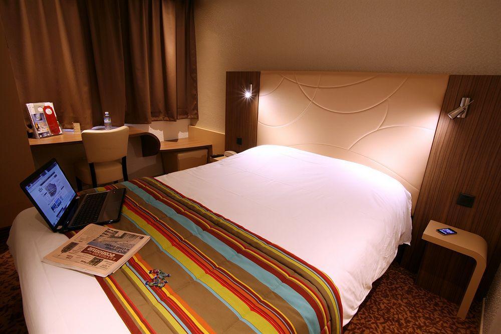 Brit Hotel Le Kerann Nantes St Herblain - Zac De La Lorie Saint-Herblain Dış mekan fotoğraf